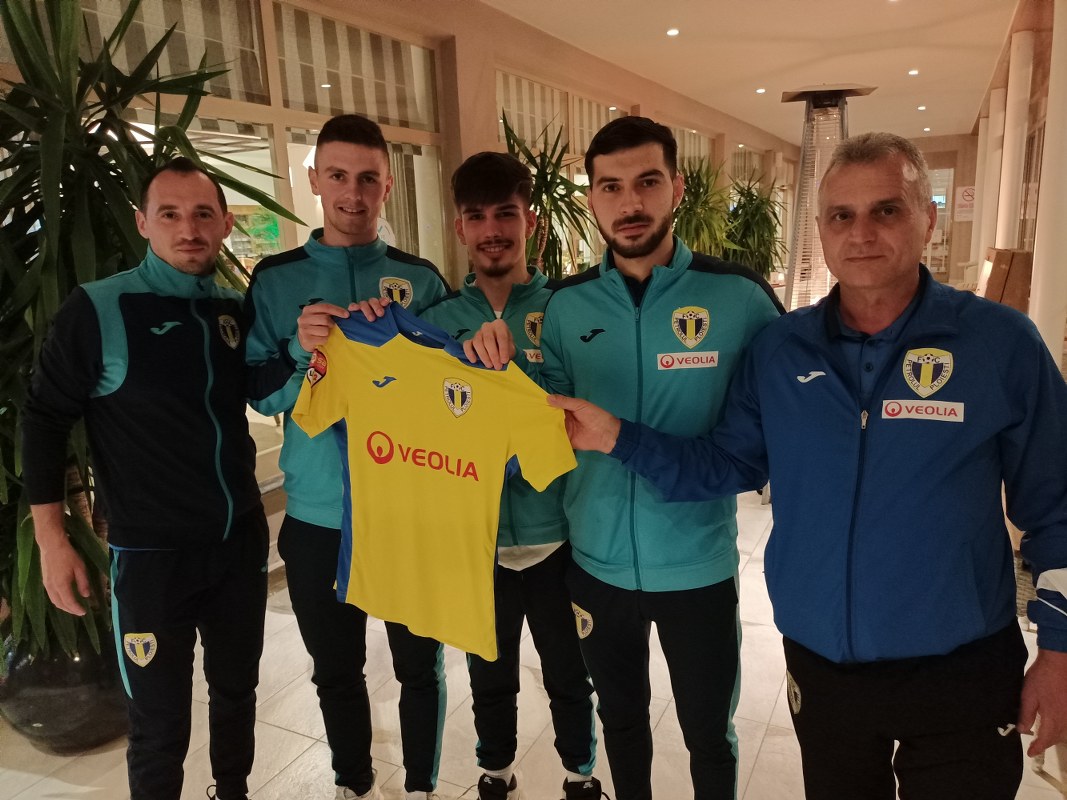 S-a schimbat… modificarea: FC Petrolul va juca totuși cu “satelitul” echipei Spartak Moscova, din Superliga Rusiei. S-a renunțat la anularea testului și se va combate înainte cu o zi de zborul spre casă