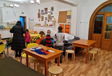 Aproape 70 de copii ucraineni instituţionalizaţi, preluaţi de DGASPC Prahova, au nevoie de ajutor