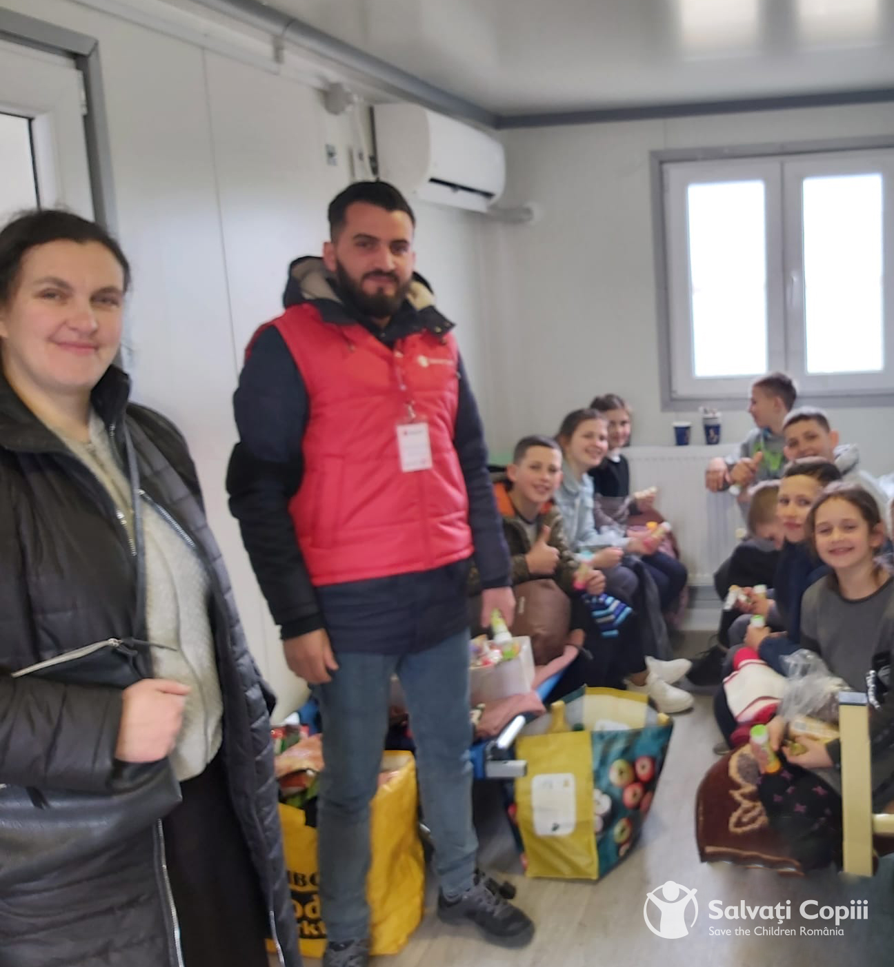 Cei nouă copii care fug de război. Povești ale mamelor care ajung din Ucraina la Vama Isaccea, pentru a-și salva copiii