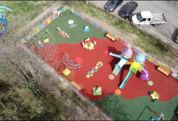 Nou loc de joacă, pe Strada Industriei din Ploiești