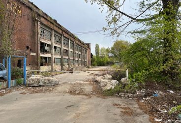 Uzina ”Azovstal” de Ploiești! Lăsată în paragină, prăduită, trimisă la fier vechi…