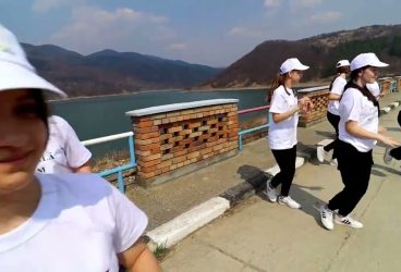 Flash  Mob la Măneciu, în cadrul proiectului  ”Școala pentru toți copiii!-II”