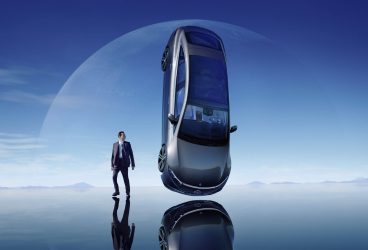 Cauți Mercedes-Benz electric? Vezi funcții de top și preț Mercedes EQS full electric