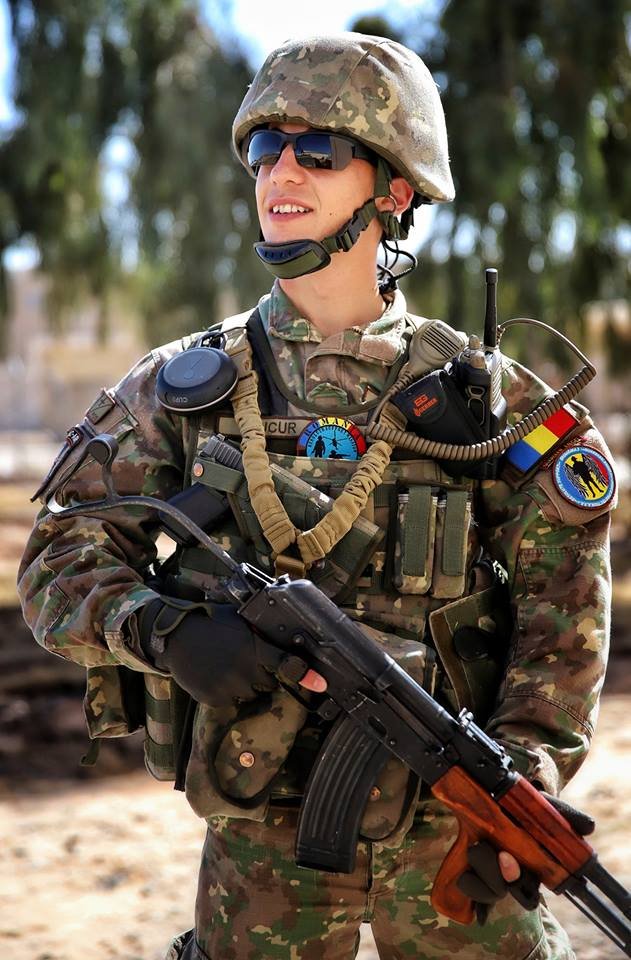 Să fii student este o realizare. Dar te-ai gândit cum ar fi dacă ai deveni student militar? Să fii student este o realizare. Dar te-ai gândit cum ar fi dacă ai deveni student militar?