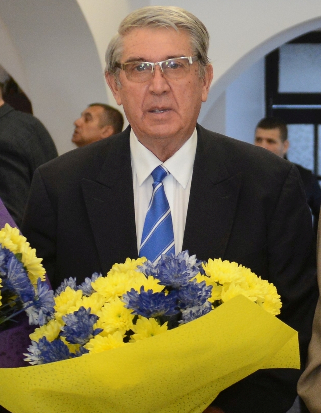 De ce, nea Puiule? De ce acum? Mai erau multe de spus și de făcut, cu Petrolul promovată în Liga 1!