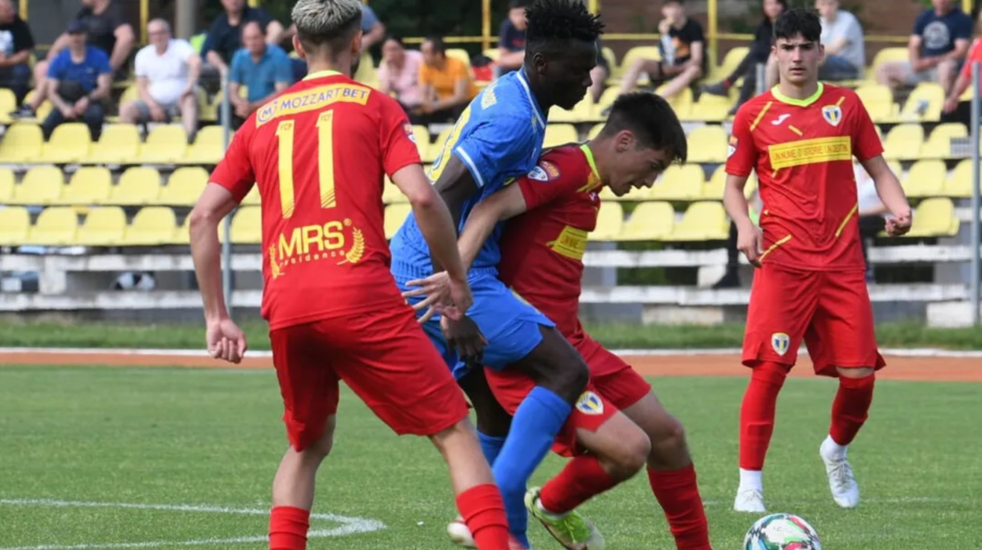 Juniorul Alin Boțogan și seniorul Vlad Prejmerean au fost împrumutați de FC Petrolul Ploiești în Liga a II-a, la merituoasa echipă de play-off Unirea Slobozia. Mijlocașii vor juca în județul Ialomița vreme de-un sezon