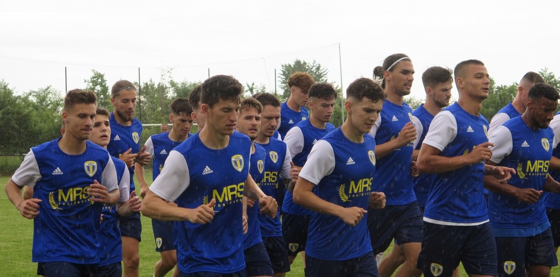 Vești bune de la FC Petrolul: “lupii” vor pleca în cantonamentul din Turcia cu buzunarele pline! Urmează loviturile în transferuri? Ar fi cazul, deoarece este clar că Liga 1 nu-i… eșalonul secund!