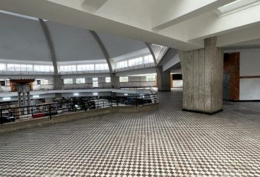 Doi hoți au călcat Halele Centrale în noaptea de Crăciun. Ce au furat ei…