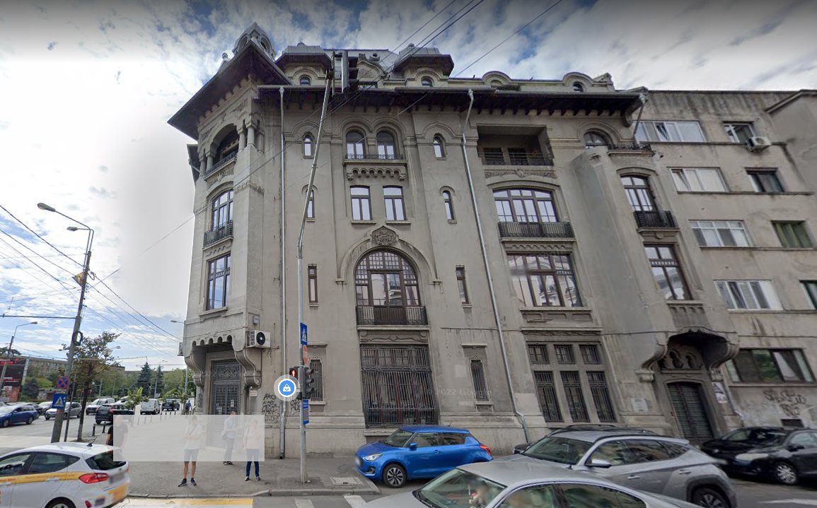 Clădire istorică din centrul Ploieştiului, scoasă la licitaţie la preţul de 4 milioane lei