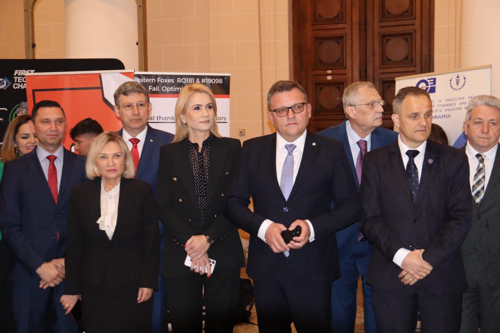 Marius Budăi, ministrul Muncii, la Ploieşti: “Fiecare loc de muncă în plus contează!” Marius Budăi, ministrul Muncii, la Ploieşti: “Fiecare loc de muncă în plus contează!”