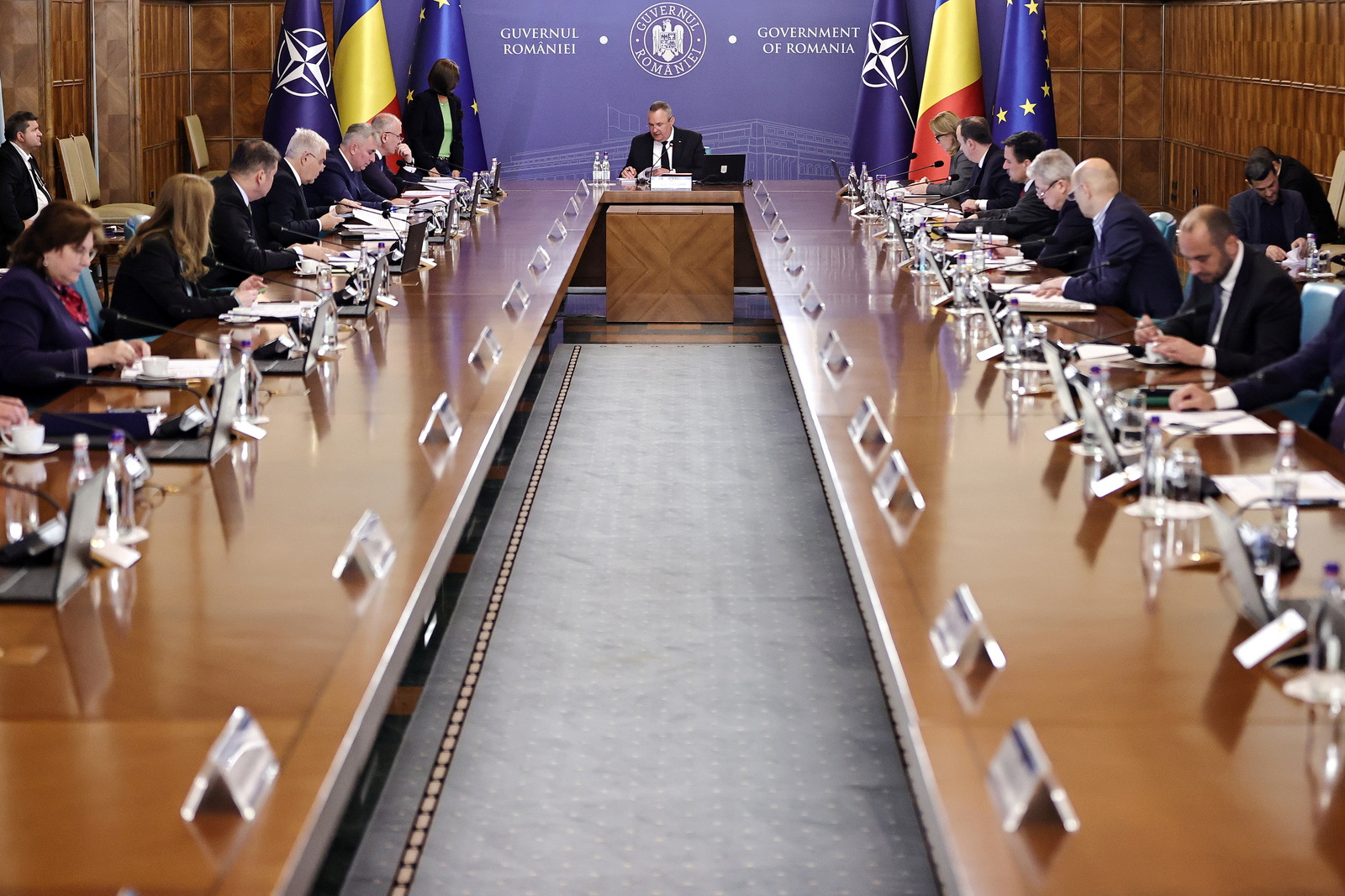 Şedinţe decisive pentru viitorul coaliţiei şi al rotativei guvernamentale