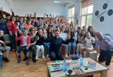 Celebrul înotător Avram Iancu, “tur de forţă” în judeţul Prahova