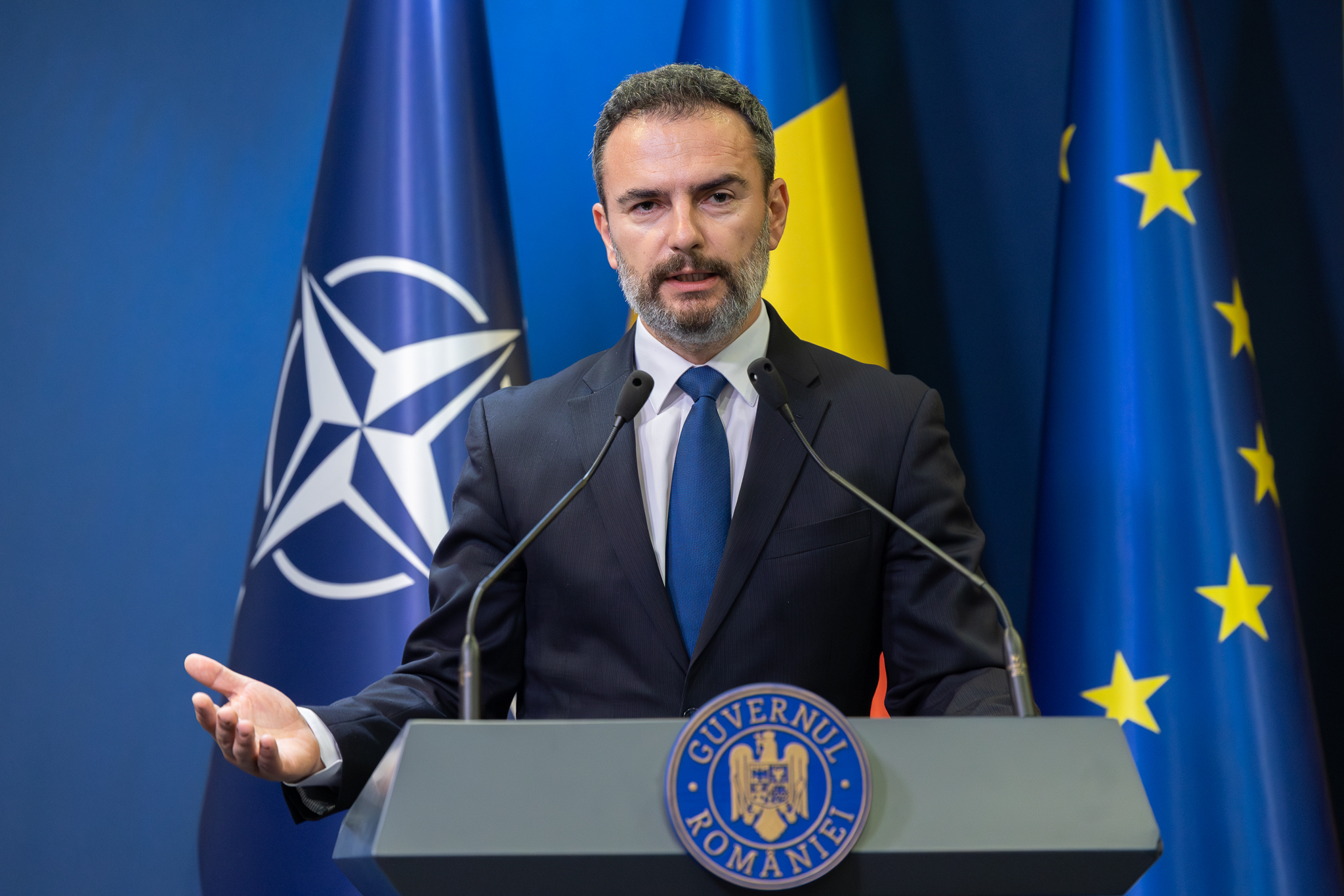 Clarificări de la Guvern privind aplicarea majorărilor salariale din învățământ Clarificări de la Guvern privind aplicarea majorărilor salariale din învățământ