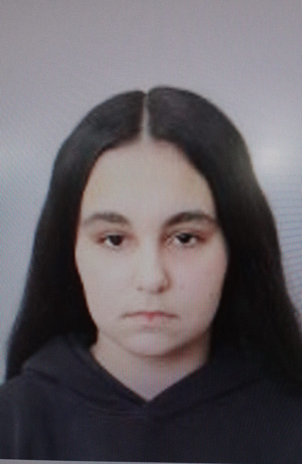 Fată de 15 ani, din Sinaia, dată dispărută