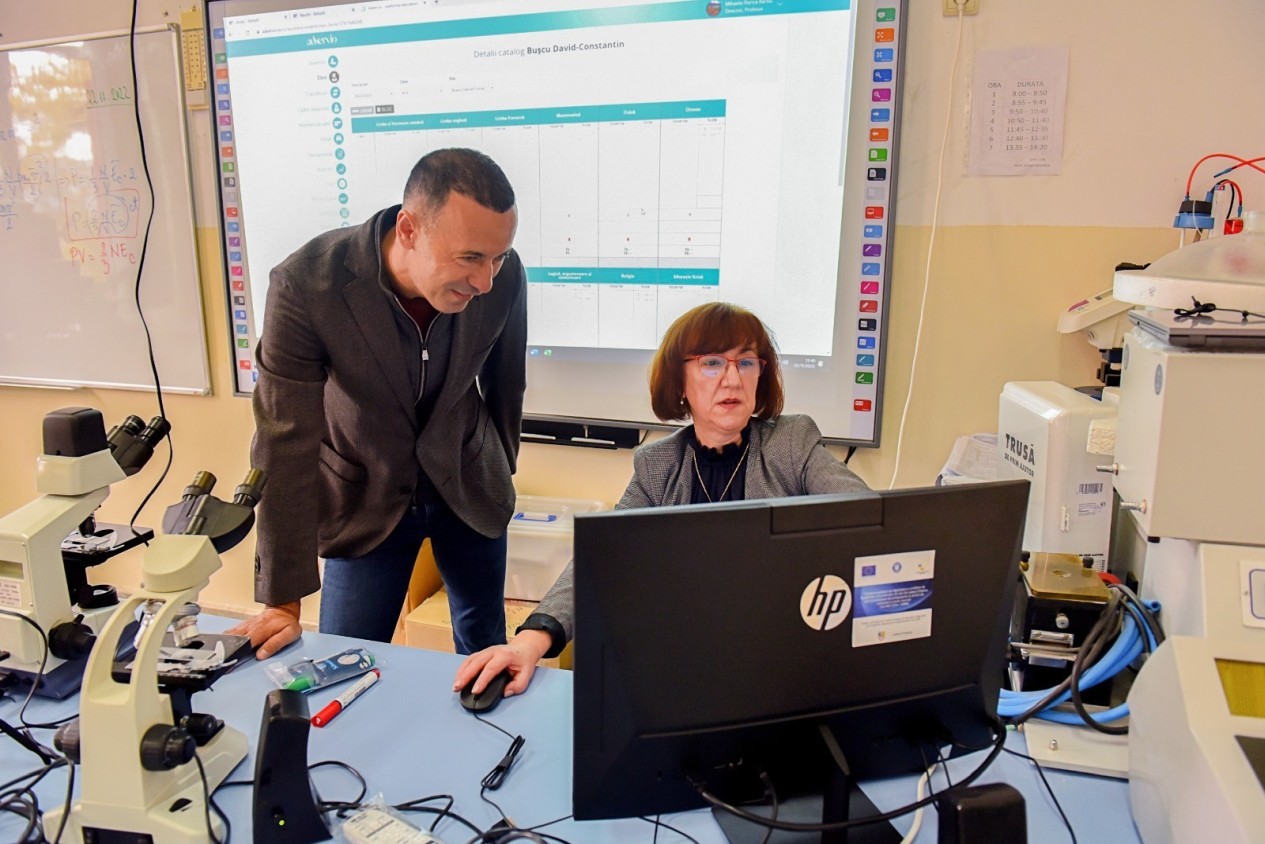 Care sunt cele 86 școli și licee prahovene incluse în megaproiectul în valoare de 20 milioane de euro, anunțat de Iulian Dumitrescu Care sunt cele 86 școli și licee prahovene incluse în megaproiectul în valoare de 20 milioane de euro, anunțat de Iulian Dumitrescu