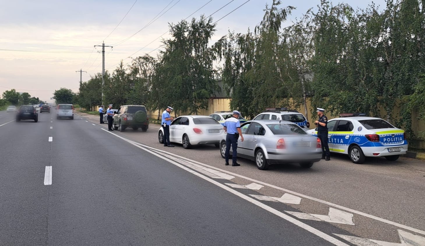 Filtre ale Poliţiei Rutiere pe DN1, la Păuleşti şi Puchenii Mari Filtre ale Poliţiei Rutiere pe DN1, la Păuleşti şi Puchenii Mari