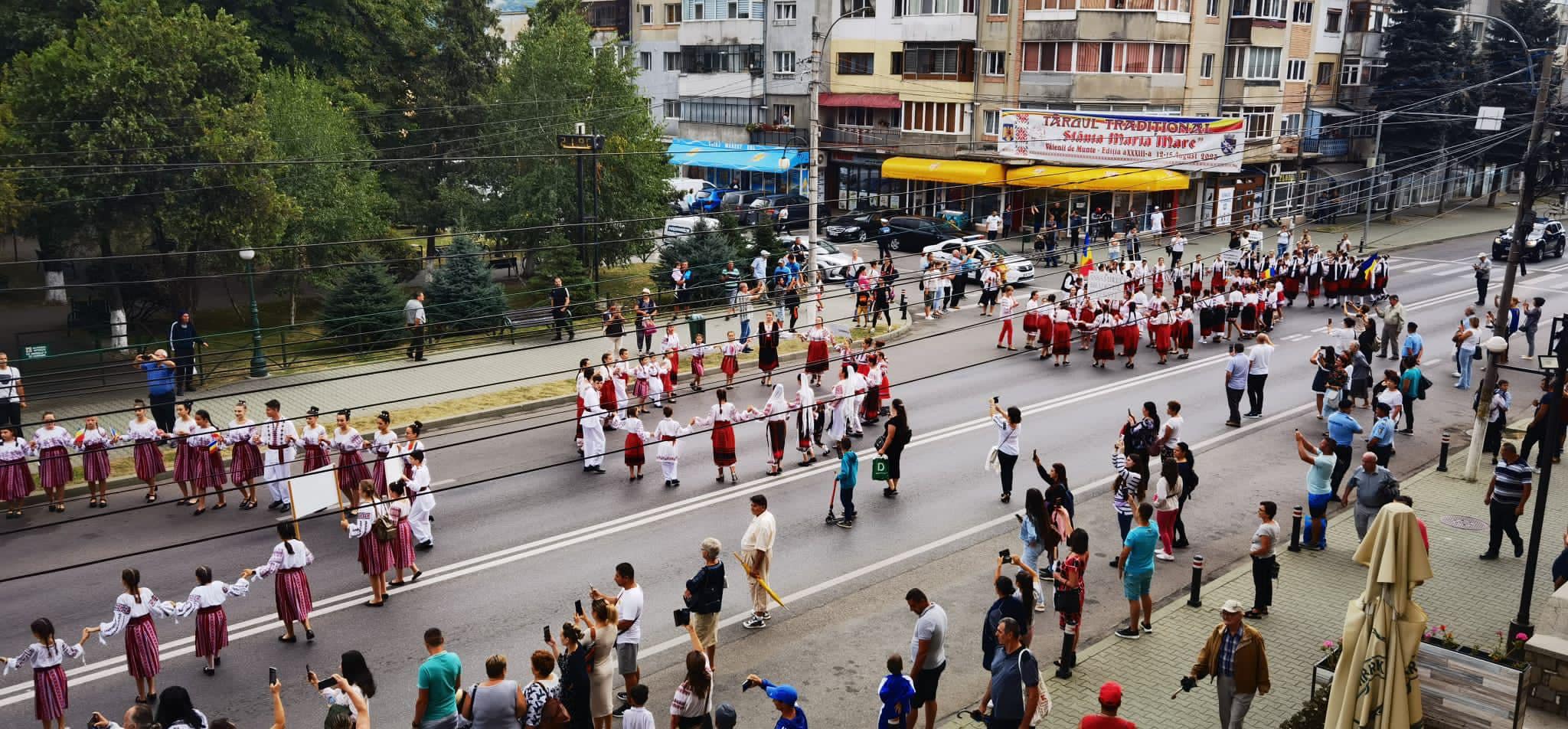 15 August 2023 – petrecere pe cinste la Vălenii de Munte. Galerie foto de la târgul de Sfânta Maria Mare