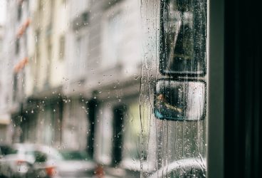 Prahova, sub COD PORTOCALIU de ploi torenţiale şi grindină. Localităţile vizate