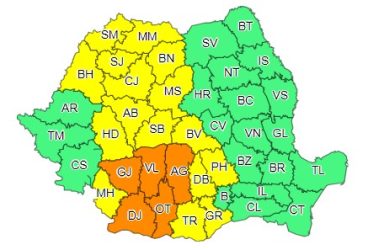 Avertizare meteo: Prahova, sub cod galben de ploi și izolat vijelii și grindină