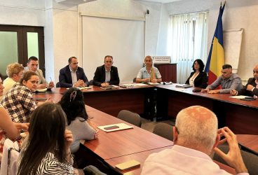 Creştere a cazurilor de Covid-19 în Prahova. Şedinţă la Prefectură cu managerii de spitale