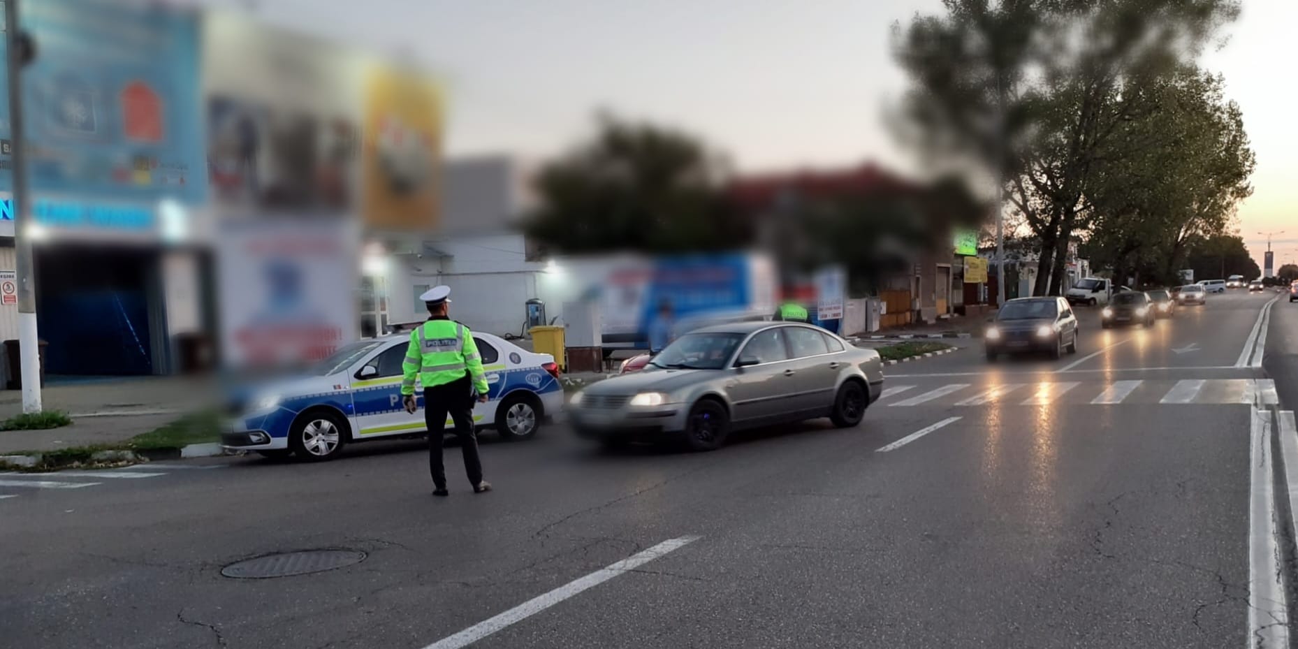 Acţiune BLITZ în Ploieşti, pentru depistarea şoferilor băuţi sau drogaţi Acţiune BLITZ în Ploieşti, pentru depistarea şoferilor băuţi sau drogaţi