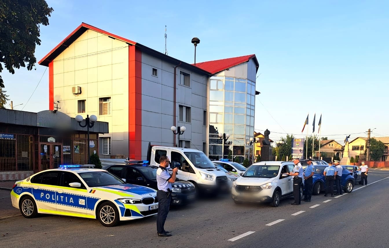 Atenţie, şoferi! Filtre ale poliţiei pe DN1 şi DN1B Atenţie, şoferi! Filtre ale poliţiei pe DN1 şi DN1B