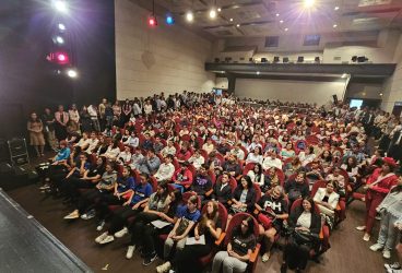 Elevii ploieşteni câştigători ai olimpiadelor și concursurilor şcolare au fost premiaţi