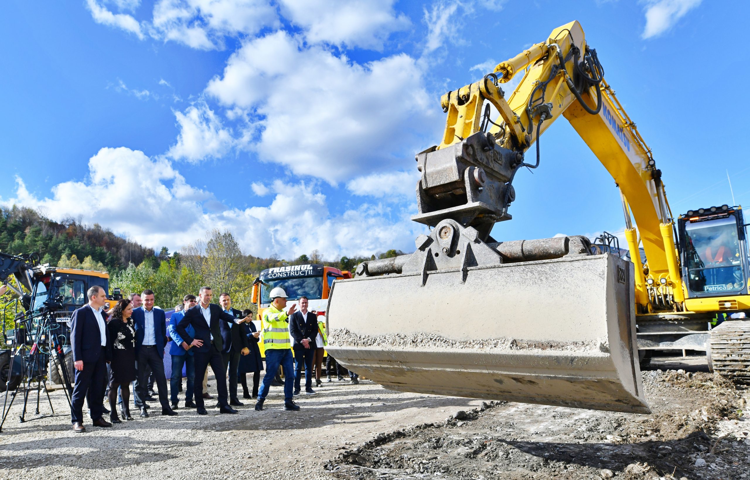 Au început lucrările la Centura Comarnic. Iulian Dumitrescu a anunţat când se va circula pe acest nou drum Au început lucrările la Centura Comarnic. Iulian Dumitrescu a anunţat când se va circula pe acest nou drum