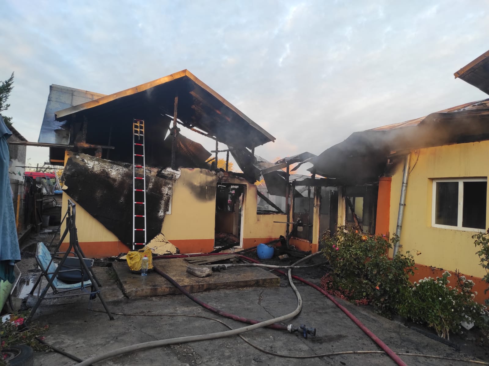 Incendiu în comuna Olari Incendiu în comuna Olari