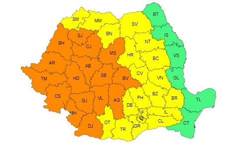 Prahova, sub cod galben de ploi torenţiale, vijelii şi grindină Prahova, sub cod galben de ploi torenţiale, vijelii şi grindină