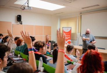 Liceeni din Prahova, selectați în programul Creatori de viitor – Champions United