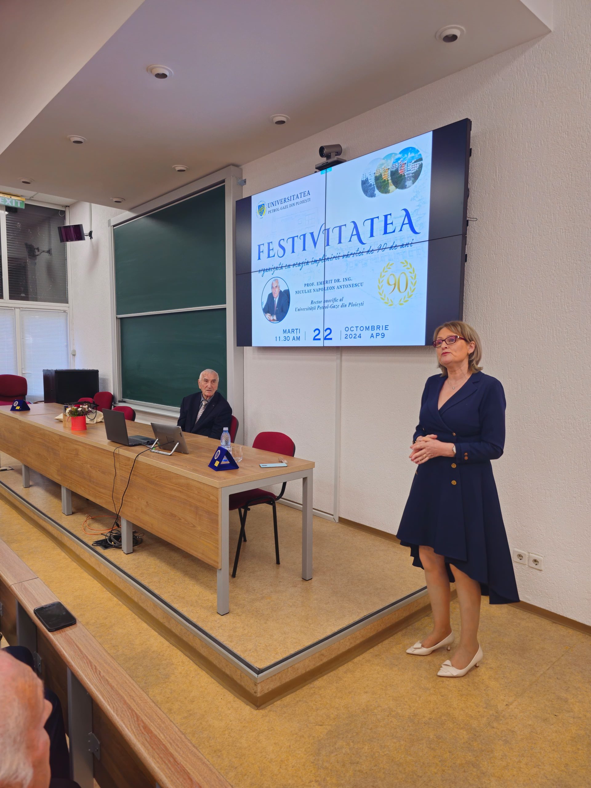 Rectorul onorific al UPG Ploieşti, Niculae Napoleon Antonescu, sărbătorit la împlinirea a 90 de ani