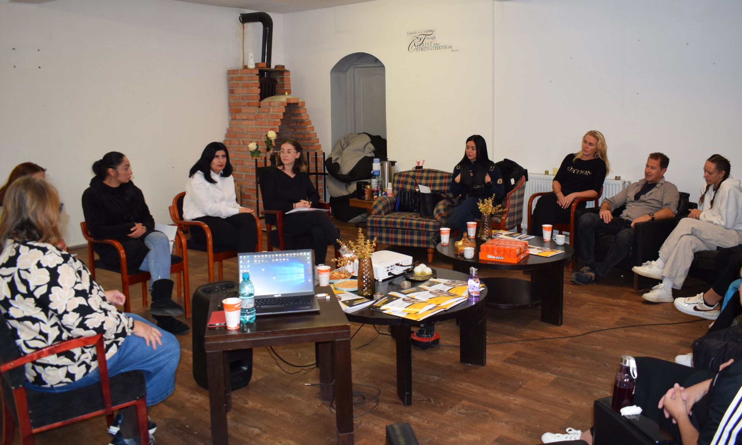 “Mesaje din detenție pentru comunitate”, la Penitenciarul Târgşor