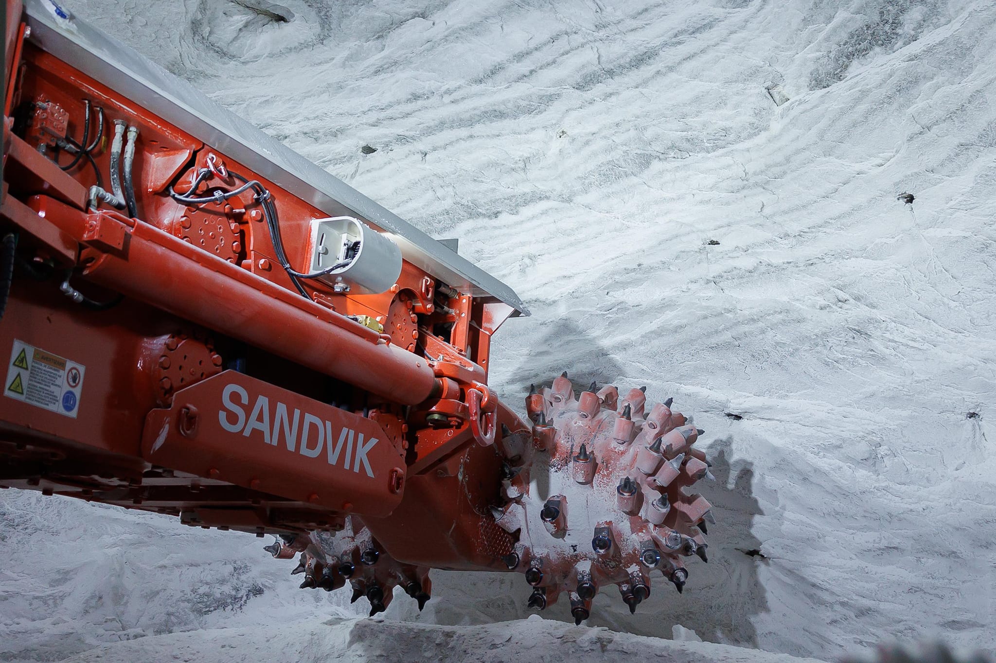 Investiţii la Salina Slănic. Echipament de 5 milioane de euro, microbuze electrice şi lift panoramic