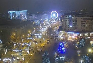 Spectacol cu drone, vineri seara, în centrul Ploieştiului