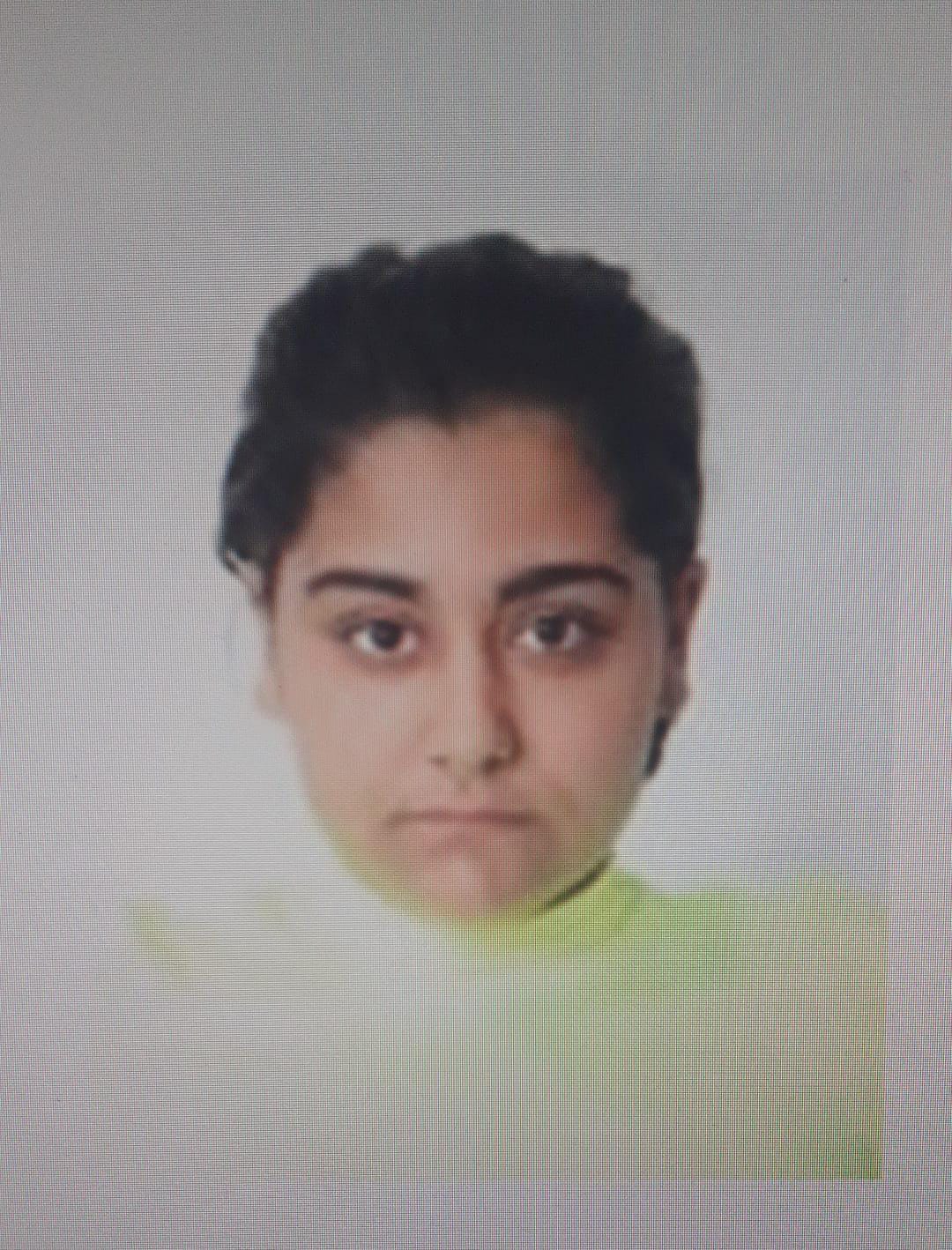 Fată de 16 ani, din Sinaia, dată dispărută