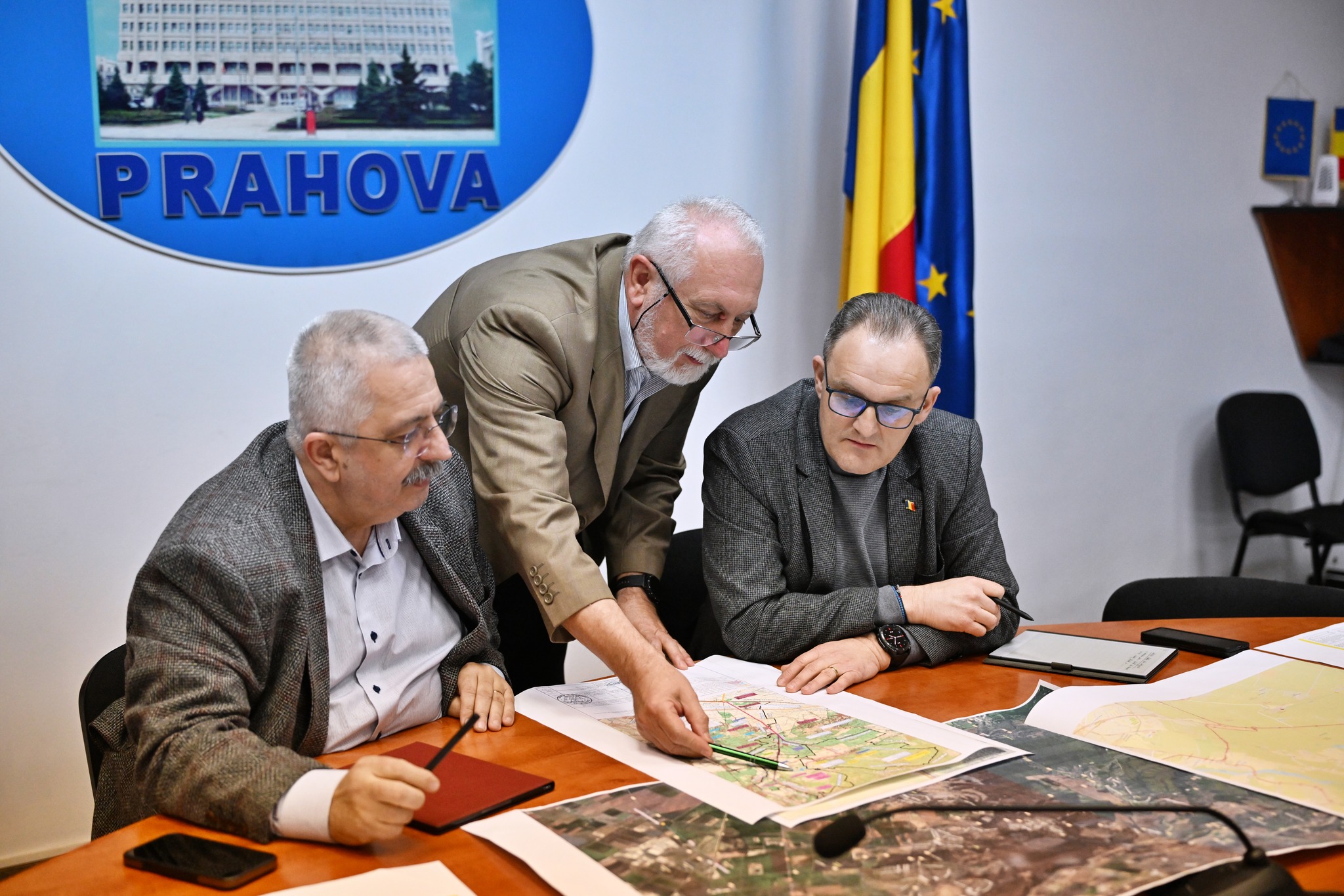 Două proiecte majore de infrastructură rutieră şi de alimentare cu gaze, în Prahova