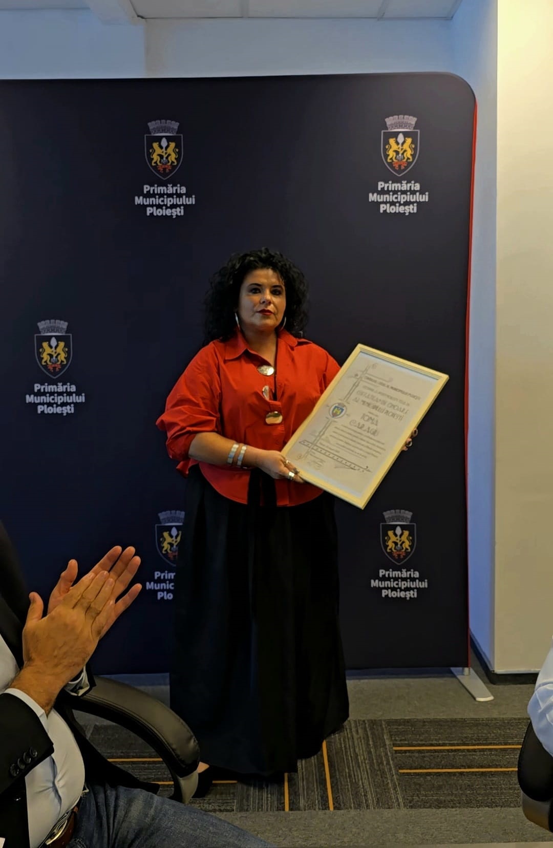 Marelui Toma Caragiu i-a fost conferit, post-mortem, titlul de “Cetățean de Onoare al municipiului Ploiești” Marelui Toma Caragiu i-a fost conferit, post-mortem, titlul de “Cetățean de Onoare al municipiului Ploiești”