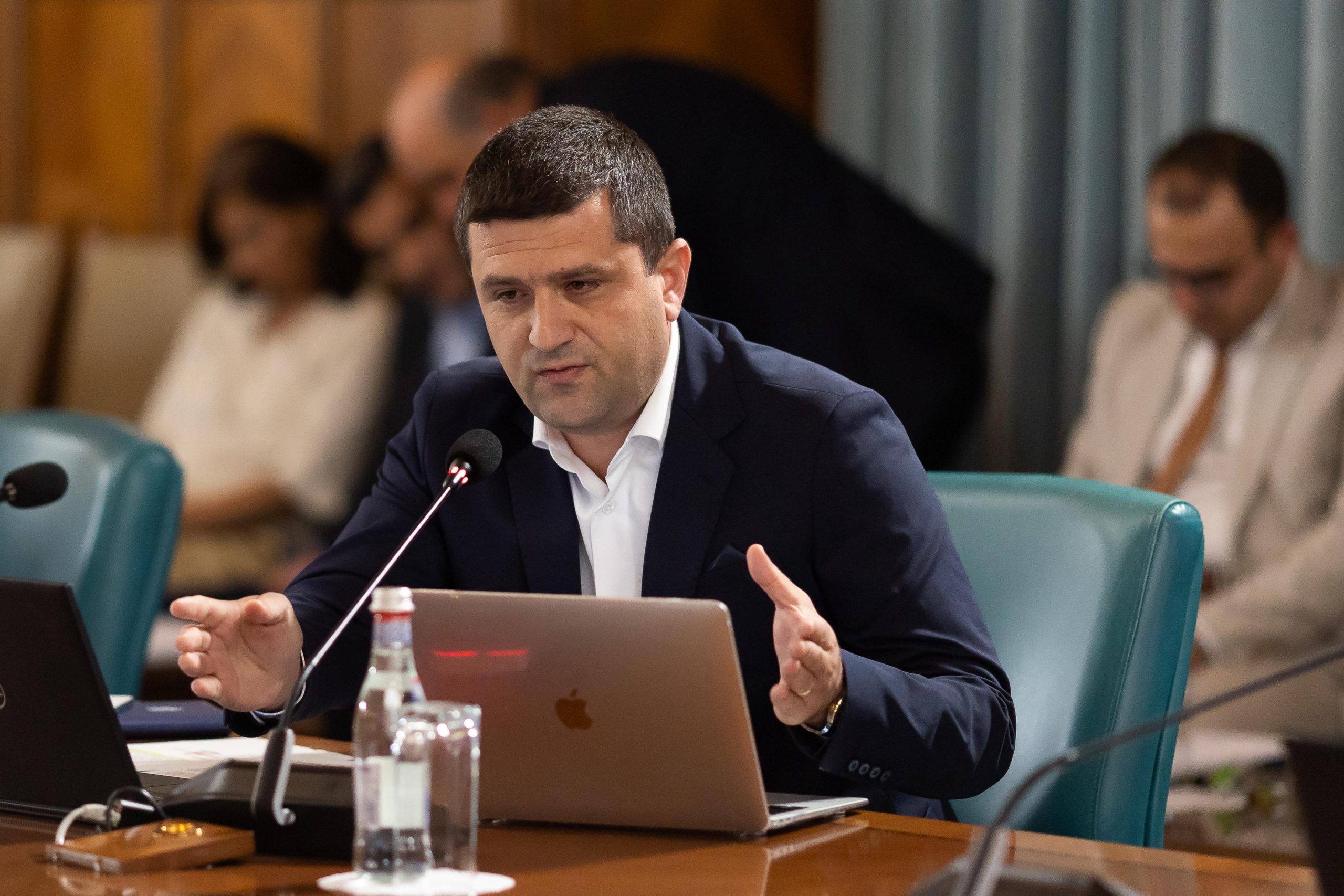 ANAT: Ministrul Miruță nu înțelege economia de piață, iar turismul suportă pagubele