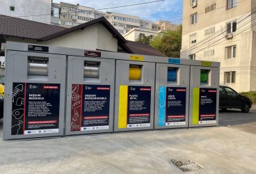 A început montarea noilor insule ecologice pentru colectarea deșeurilor în Ploiești