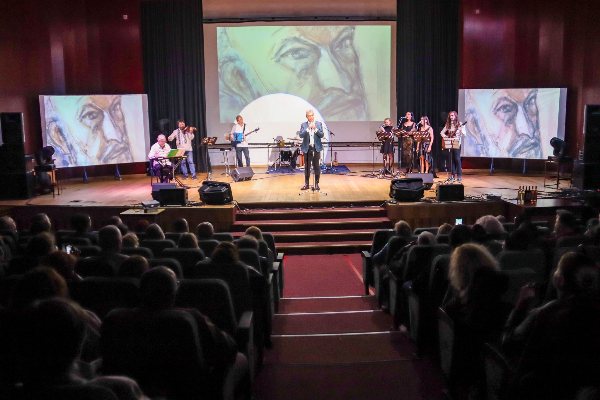 Seară culturală dedicată „Ținutului Vinului” – între poezie, muzică și iubire Seară culturală dedicată „Ținutului Vinului” – între poezie, muzică și iubire