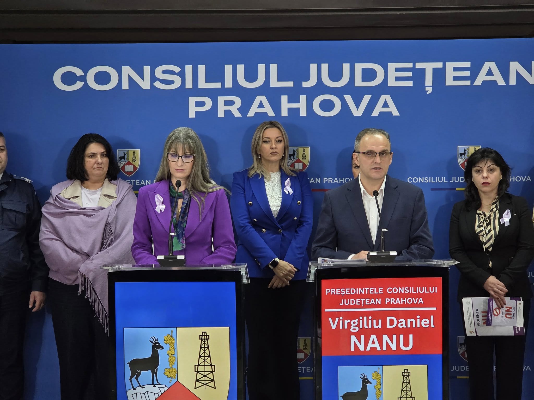 „Violența NU este iubire”. Campanie pentru demnitate, siguranță și solidaritate în Prahova „Violența NU este iubire”. Campanie pentru demnitate, siguranță și solidaritate în Prahova