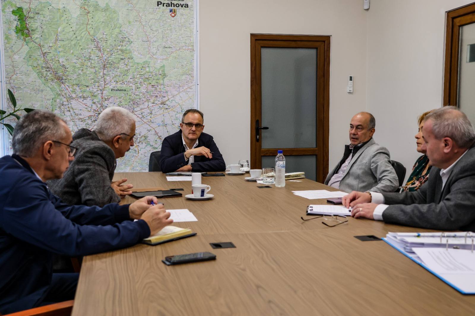 Virgiliu Nanu, discuţii cu reprezentantul BEI despre finanţarea investiţiilor din Prahova