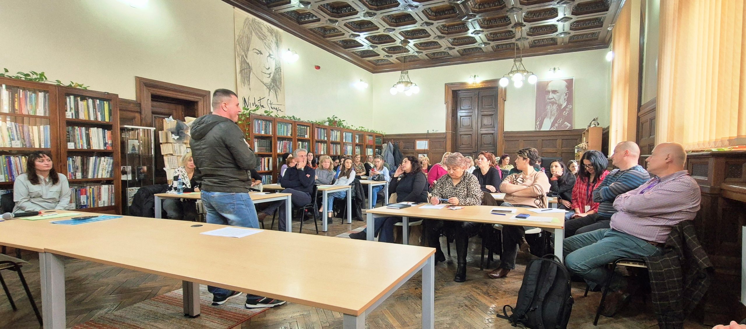 „Dincolo de tăcere” – Seminar dedicat Zilei Internaționale pentru Eliminarea Violenței Asupra Femeilor