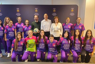 Primarul Polițeanu a felicitat echipa de fotbal feminin – junioare U17 a AFC Prahova Ploiești