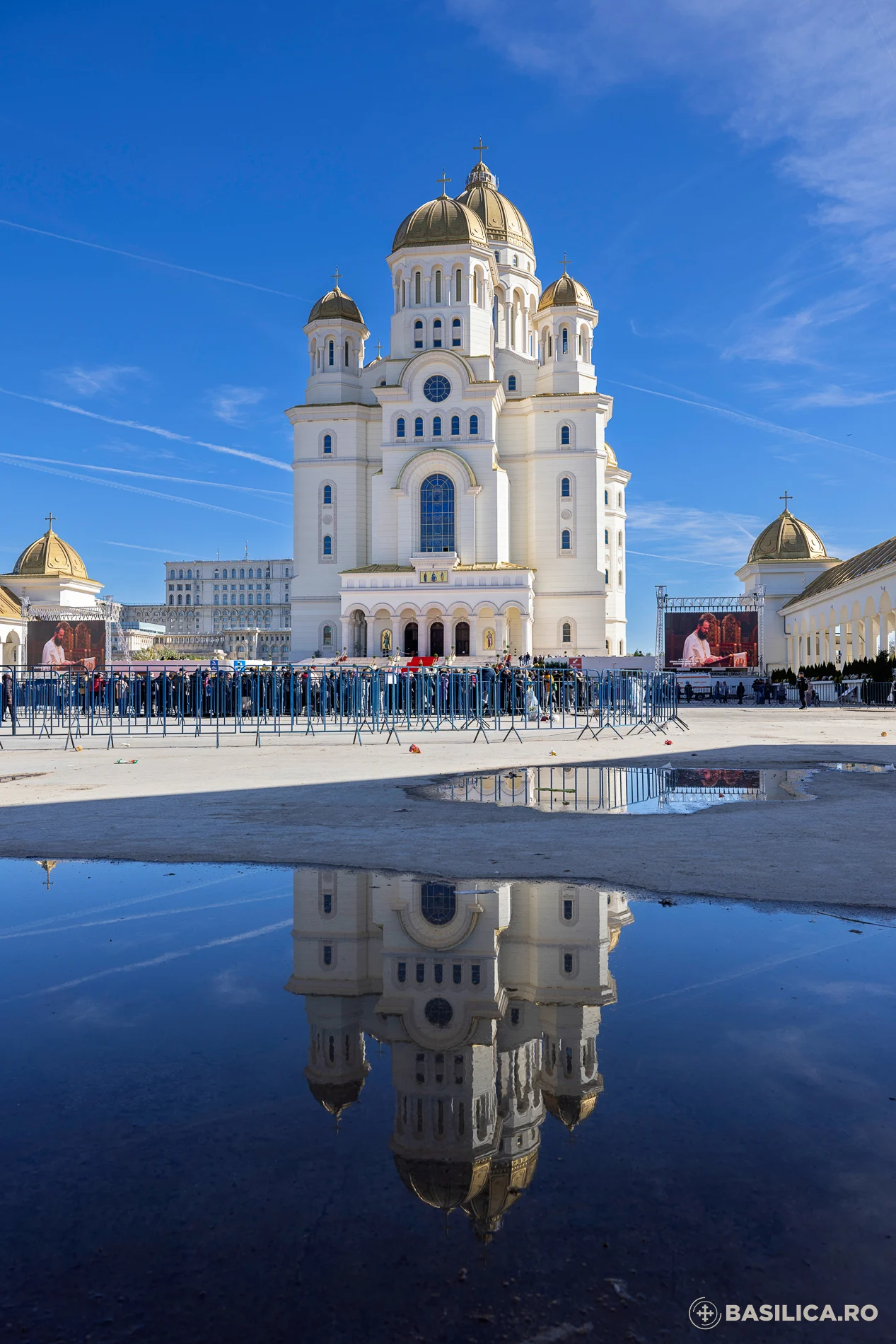 Programul de vizitare a Catedralei Naționale în perioada 24 decembrie 2025 – 8 ianuarie 2026