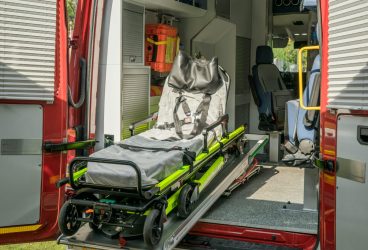 Tineri răniţi într-un accident produs la Brătăşanca