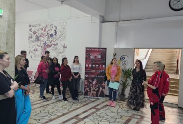 Crucea Roșie Română – Filiala Prahova a instalat un defibrilator semi-automat la UPG Ploiești