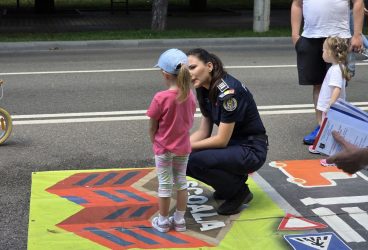 Polițiștii prahoveni, alături de comunitate în cadrul evenimentului „Noi Împreună”