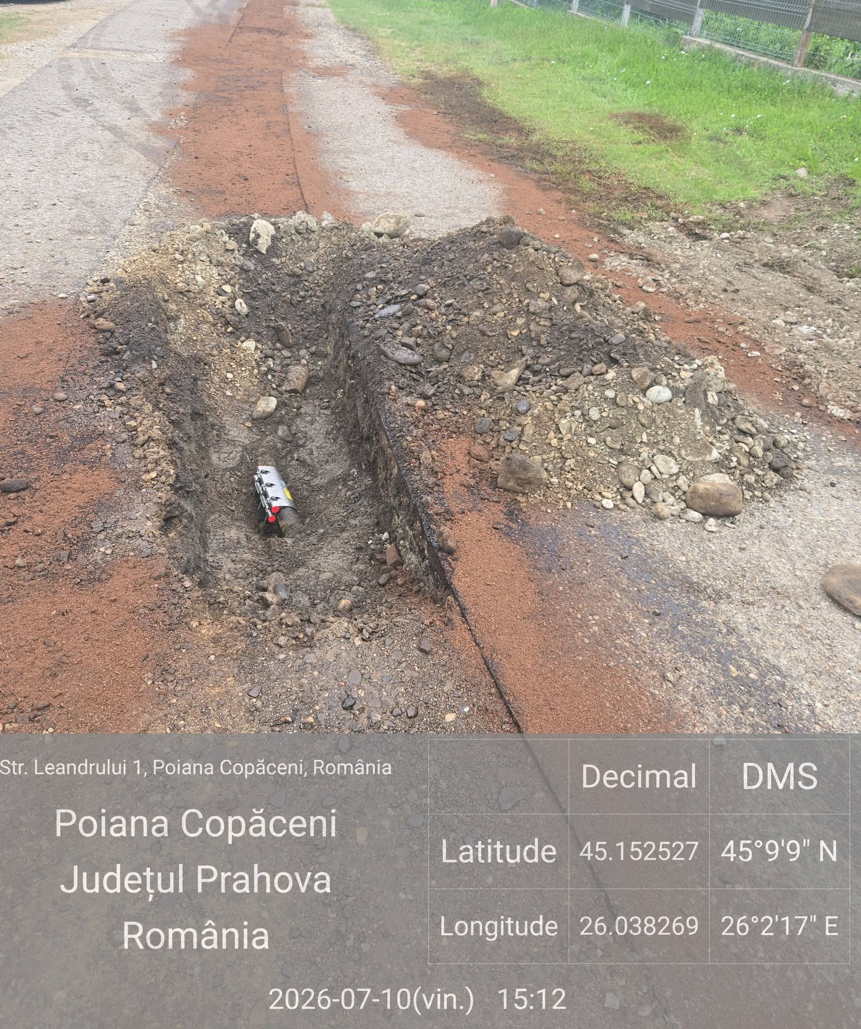 Poluare la Gura Vitioarei după ce o conductă de ţiţei/apă sărată s-a spart